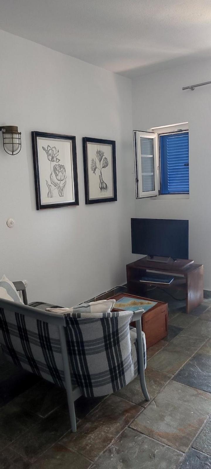 Sea View Studio Batsi  Exterior photo